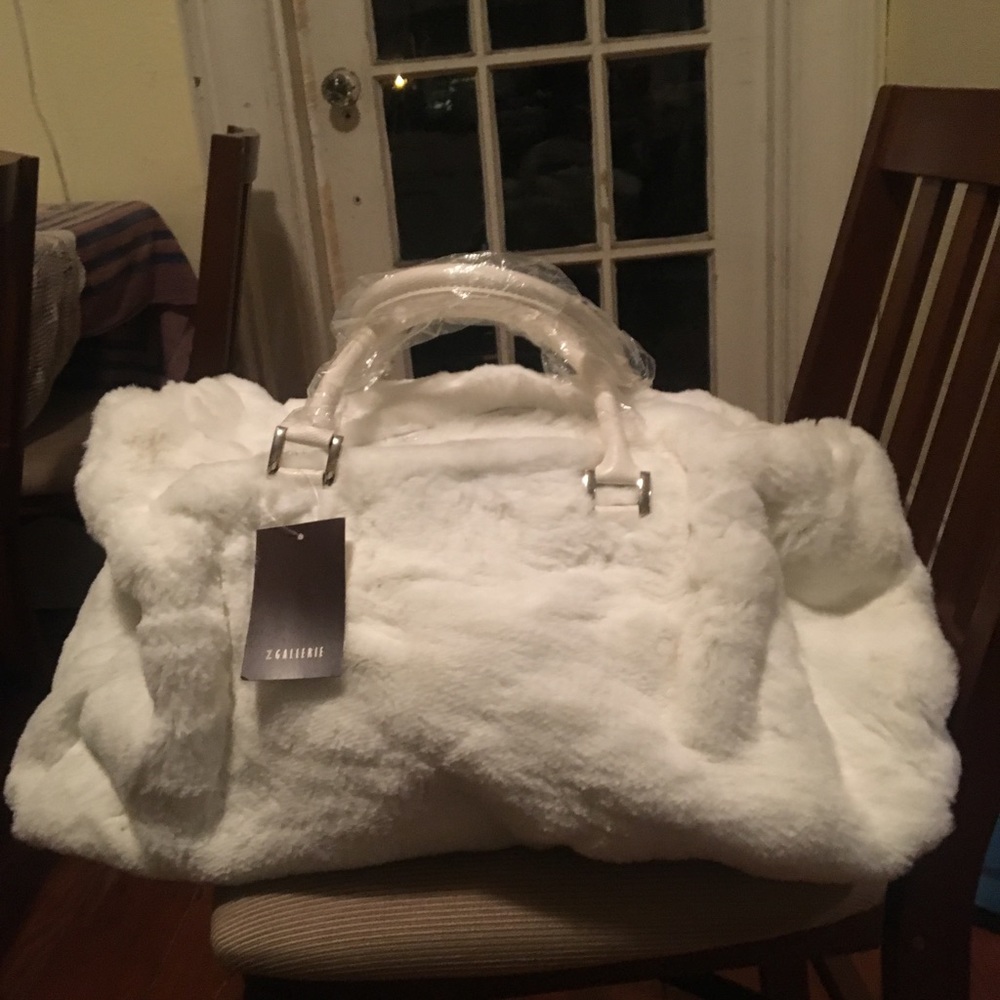 brand new z gallery faux bunny weekender